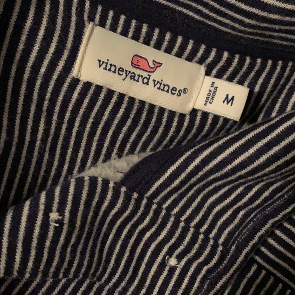 Vineyard Vines Pullover - image 4